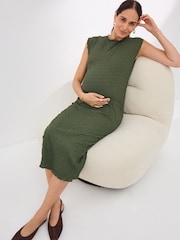 Khakigrün - Umstandsmode Kurzärmeliges, strukturiertes Säulenkleid - Bild 1 von 7