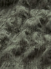 Khakigrün - Umstandsmode Kurzärmeliges, strukturiertes Säulenkleid - Bild 7 von 7