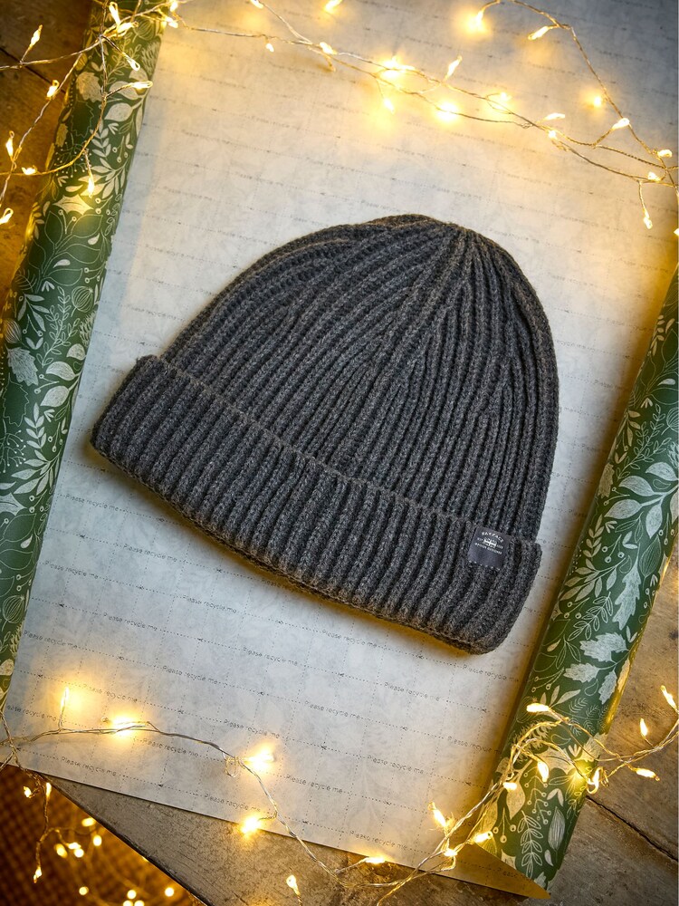 FatFace Charcoal Grey Plaited Beanie - Image 3 of 3