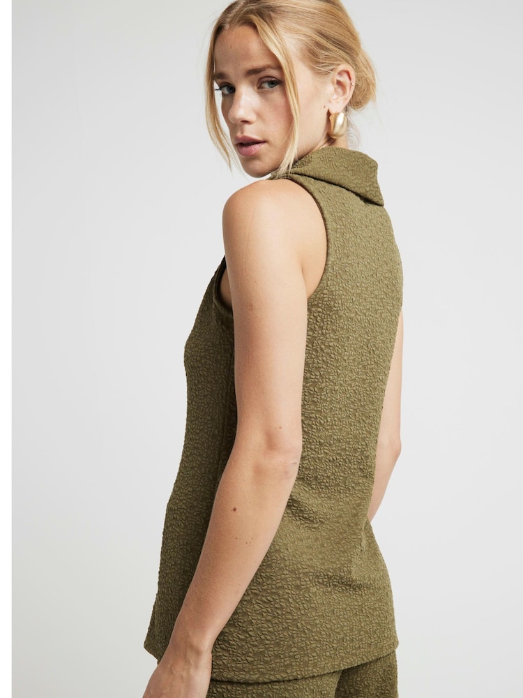 River Island Green Textured Sleeveless Shirt - Image 2 of 4