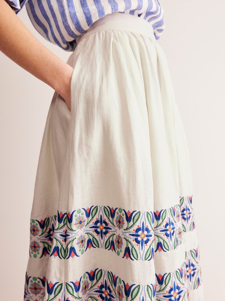 Boden Layla Embroidered Midi Skirt - Bild 2 von 5