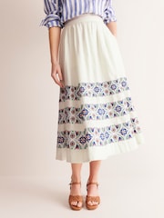 Boden Layla Embroidered Midi Skirt - Bild 4 von 5