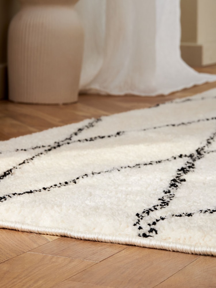 Monochrome Cosy Washable Berber Runner - Image 2 of 5