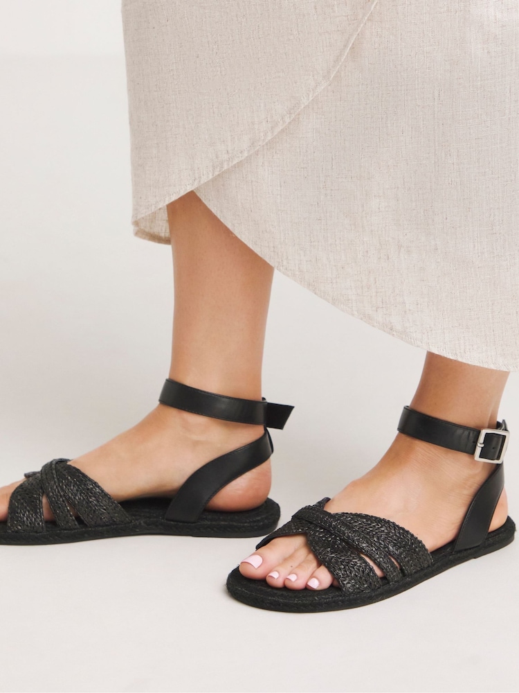 Simply Be Black Raffia Two Part Flat Sandals in Extra Wide Fit - Image 4 of 4