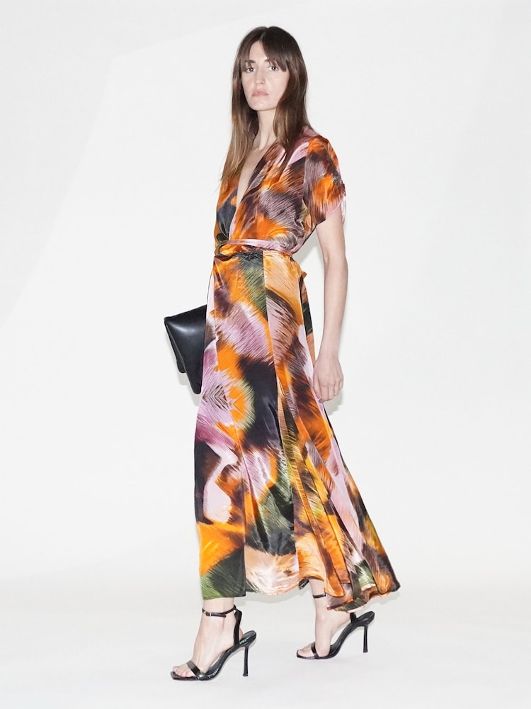 Orange - Religion – Delight – Wickelkleid mit weitem Rock - Bild 1 von 6 Orange - Religion – Delight – Wickelkleid mit weitem Rock - Bild 1 von 6