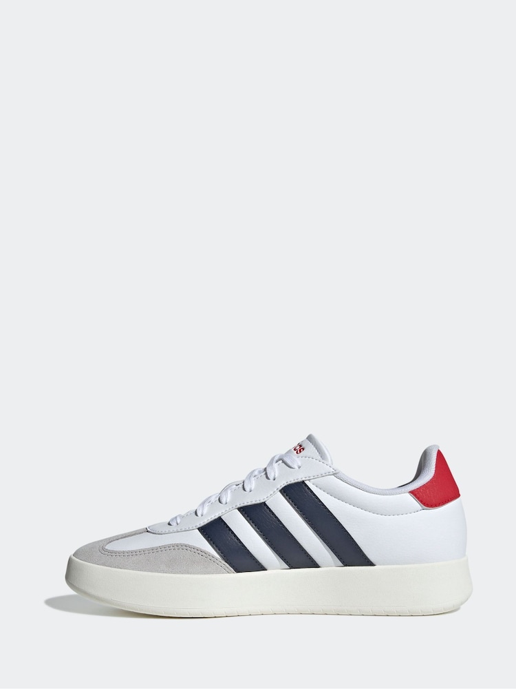 Белый - Кроссовки adidas Barreda - Изображение 2 из 9 Белый - Кроссовки adidas Barreda - Изображение 2 из 9