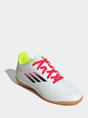 adidas White F50 Club in Football Boots - Image 4 of 10