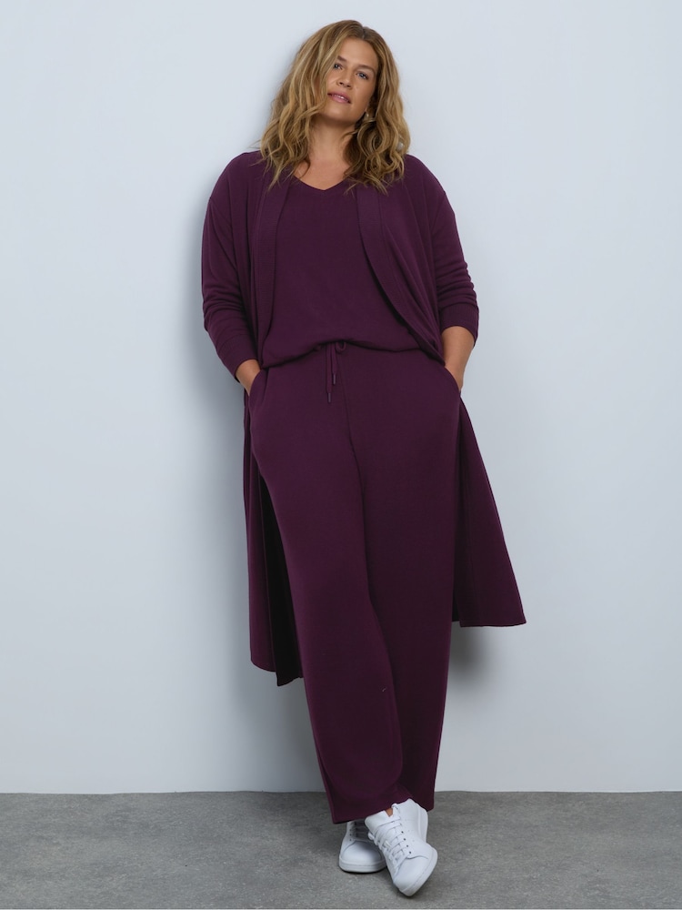 Live Unlimited Purple Plum Supersoft V-Neck Ribbed Sleeve Top - Image 2 of 4 Live Unlimited Purple Plum Supersoft V-Neck Ribbed Sleeve Top - Image 2 of 4