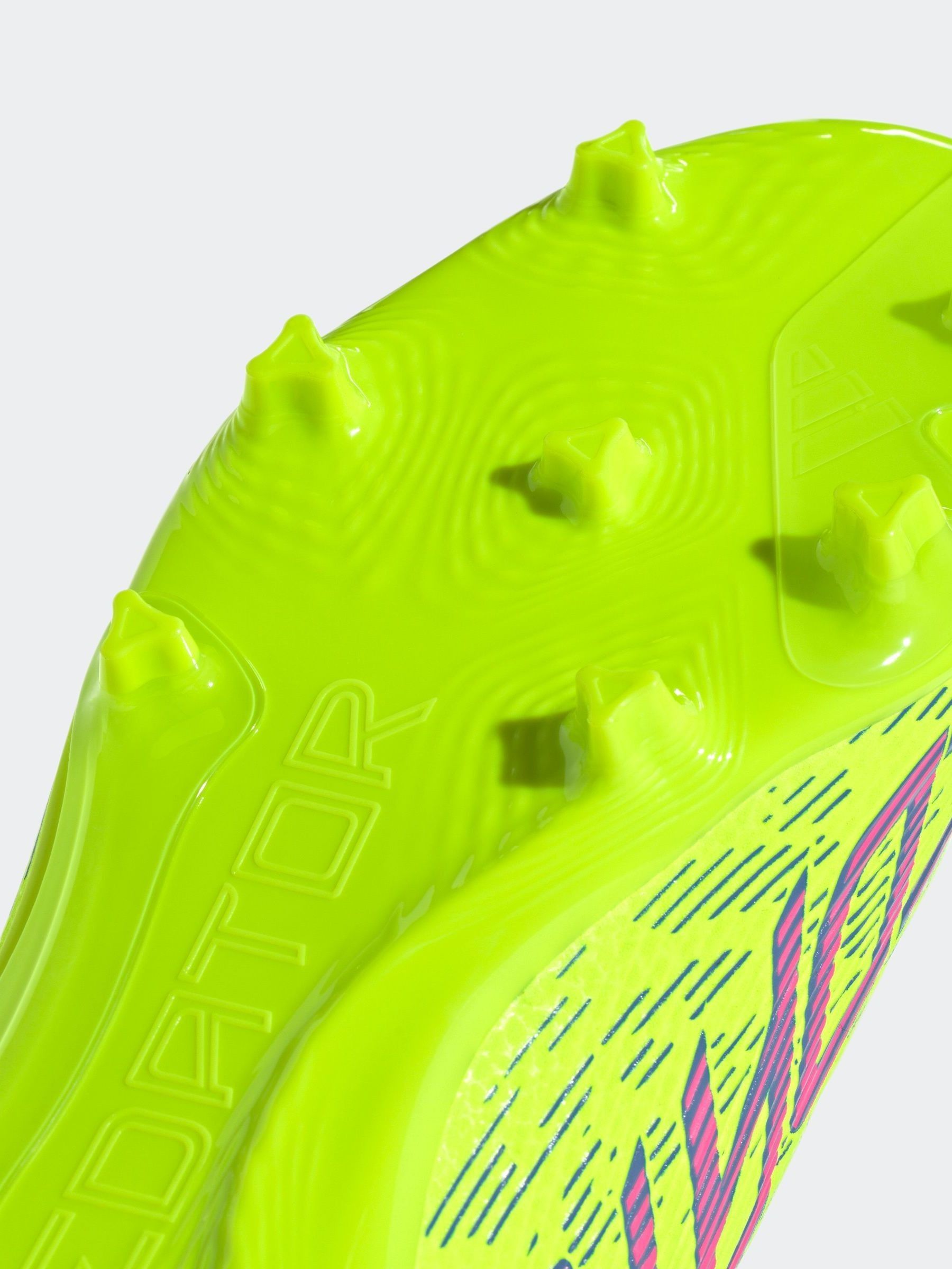 Next：日本 グリーン - adidas Predator リーグ サッカースパイク from