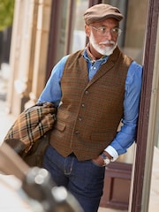 Joe Browns Handsome Heritage Check Waistcoat - Image 1 de 7