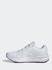 adidas White Questar 3 Trainers - Image 2 of 8
