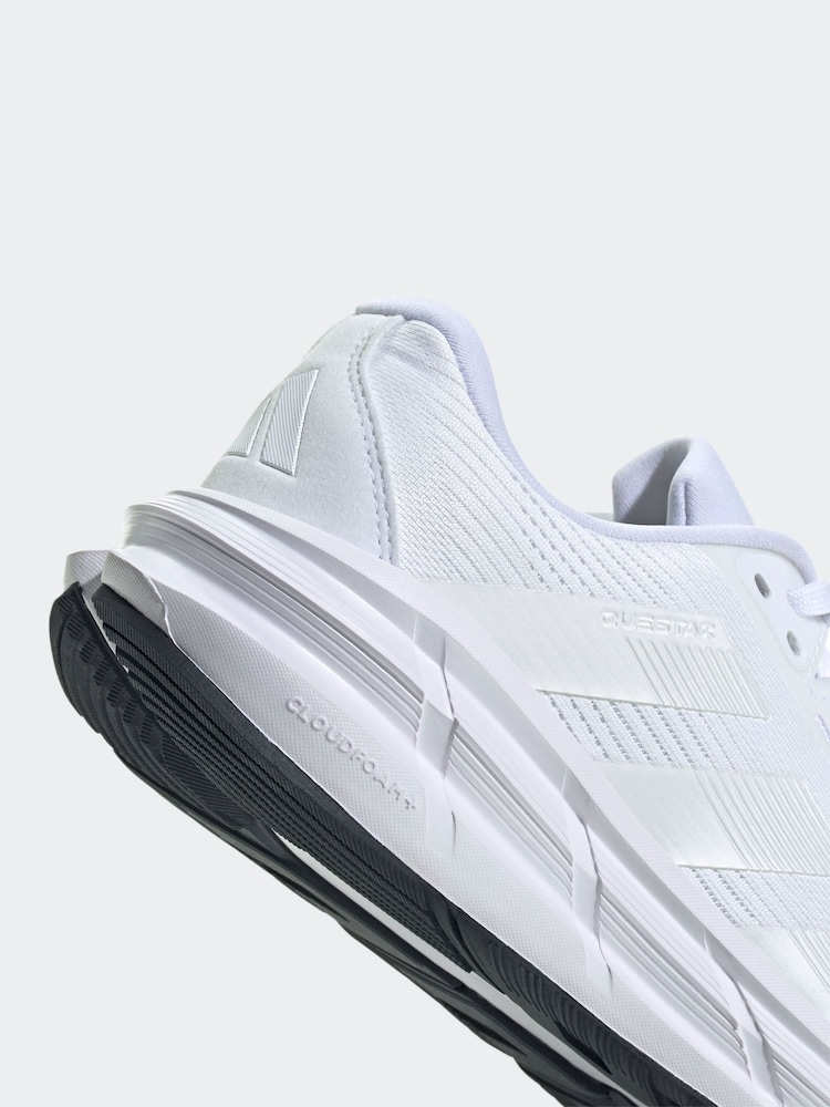 adidas White Questar 3 Trainers - Image 8 of 8