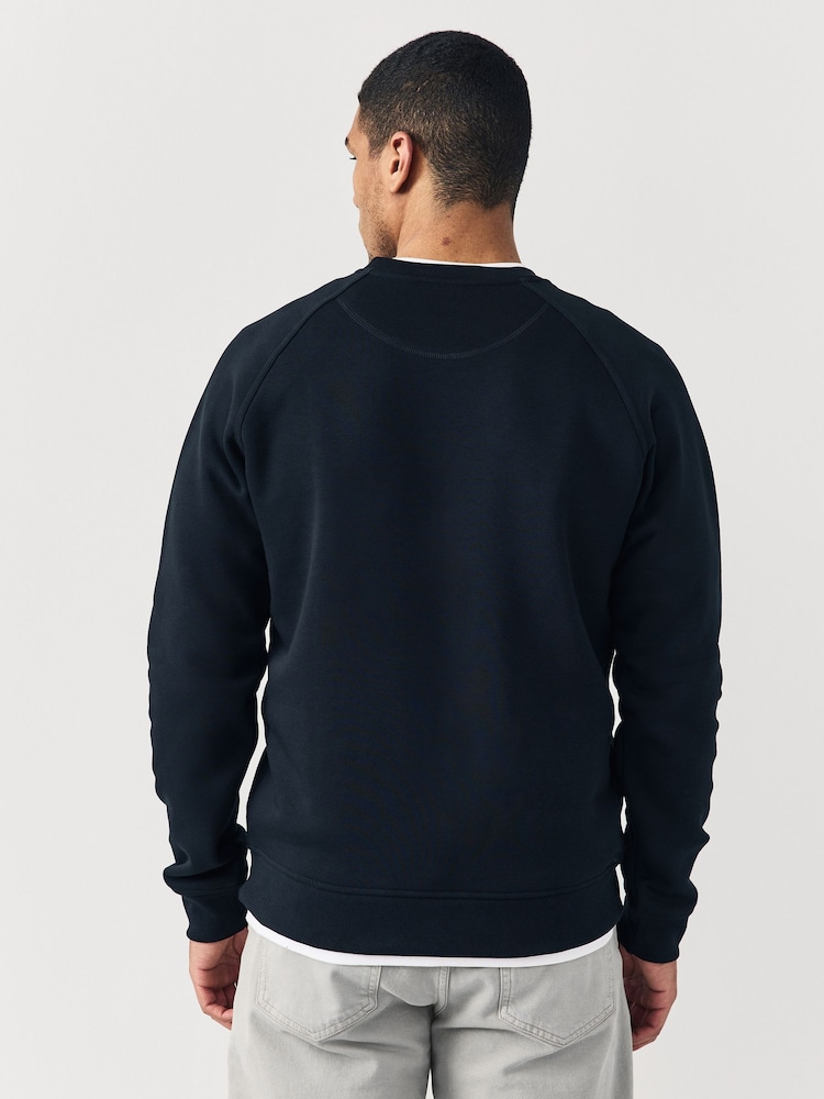 أسود - adidas Originals Trefoil Essentials Crew Sweatshirt - صورة 2 من 5 أسود - adidas Originals Trefoil Essentials Crew Sweatshirt - صورة 2 من 5