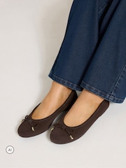 Evans Suede Ballerina Pumps in Extra Wide EEE Fit - Slika 1 od 1