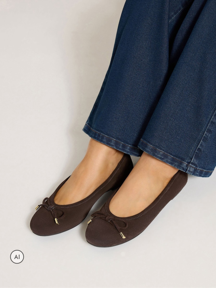 Evans Suede Ballerina Pumps in Extra Wide EEE Fit - Slika 1 od 1