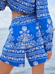 Blau/Weiß/Bedruckt - Shorts aus Leinenmischung - Bild 3 von 5
