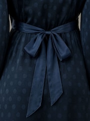 Aspiga Satin Jacquard Spot Dress - Imagen 4 de 4