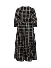 Evans Black Check Tiered Maxi Dress - Image 6 of 6