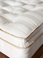 Laura Ashley White Emsworth 4000 Medium Pocket Sprung Luxury Firm Medium Mattress - Image 3 of 4