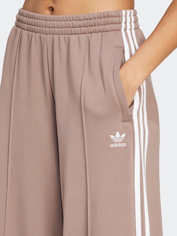 adidas Originals Brown 3 Stripe Wide Leg 100% Cotton Joggers - Image 8 of 10