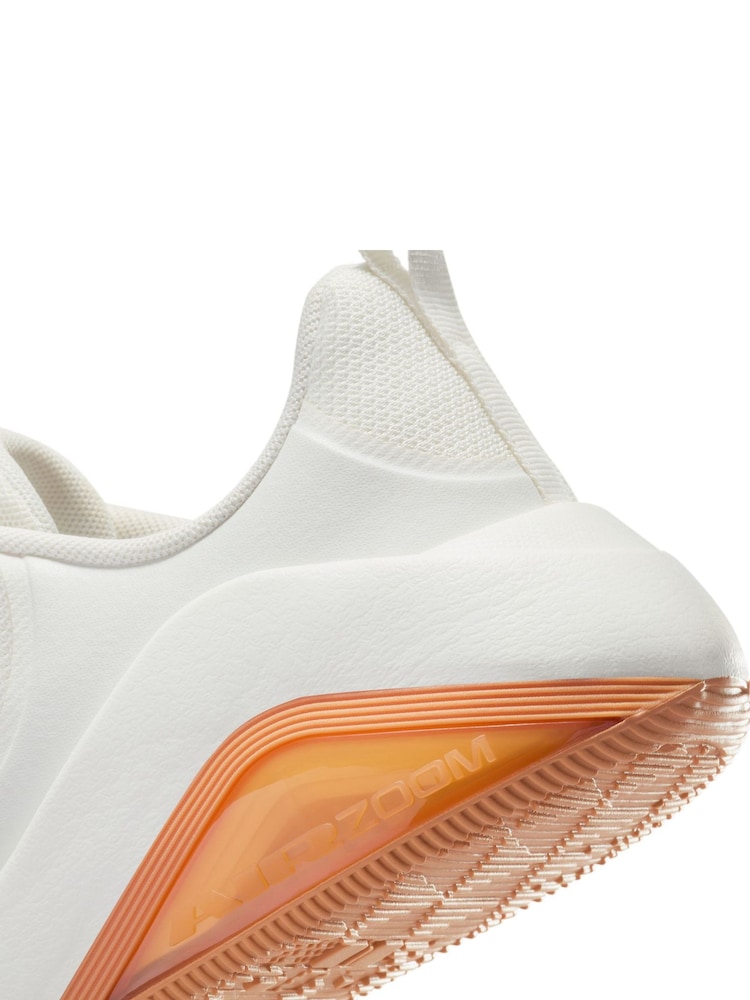 Weiß-orange - Nike Bella 7 Workout Trainers - Bild 9 von 9 Weiß-orange - Nike Bella 7 Workout Trainers - Bild 9 von 9