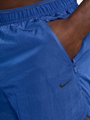 Nike Royal Blue Dri-FIT Stride Division 5 inch 2 in 1 Running Shorts - Image 4 of 5
