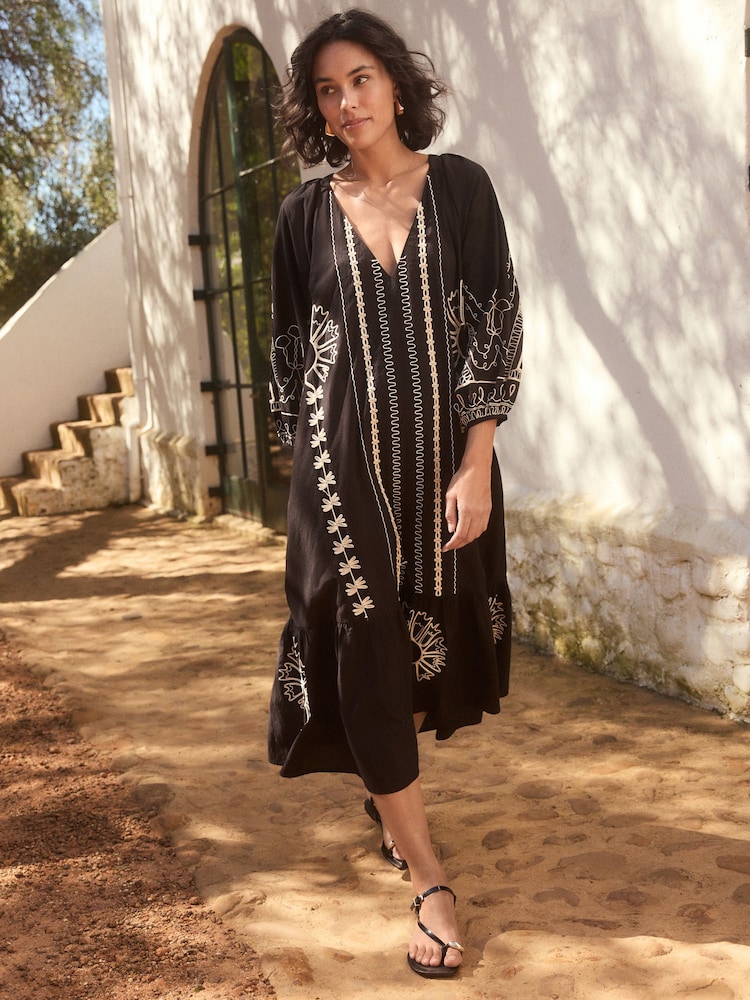 Black/White Embroidered Long Sleeve Midi Dress - Image 1 of 4