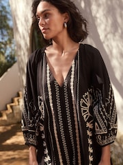 Black/White Embroidered Long Sleeve Midi Dress - Image 2 of 4