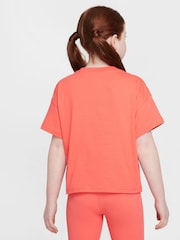 Nike Ember Red Sportswear Boxy 100% Cotton T-Shirt - Image 2 of 5