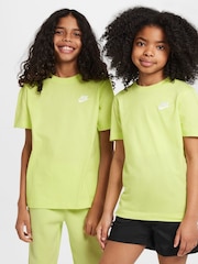 Nike Green Club 100% Cotton T-Shirt - Image 2 of 7