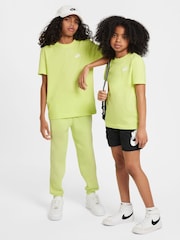 Nike Green Club 100% Cotton T-Shirt - Image 4 of 7