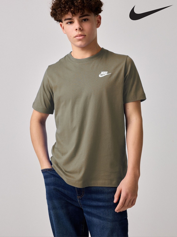 Medium Olive Green - Nike Club 100% Cotton T-Shirt - Image 1 of 3