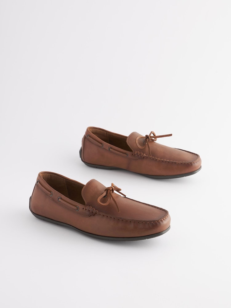 Tan Brown Leather Driver Shoes - Image 1 of 5 Tan Brown Leather Driver Shoes - Image 1 of 5