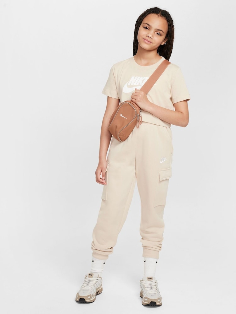 Sandrift Neurtal - Nike Cropped 100% Cotton T-Shirt - Imagen 4 de 4