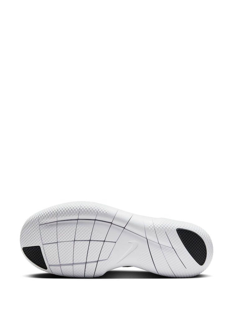 Nike Black/White Free RN Gym Trainers - Image 6 of 9