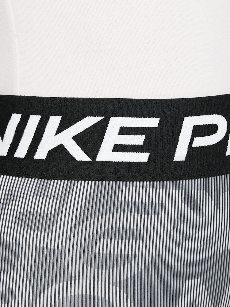 Nike Smoke Grey Dri-FIT Pro 5 Inch Shorts - Image 4 of 4