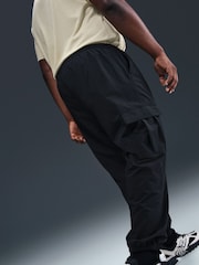 Nike Black Club Woven Cargo Trousers - Image 3 of 4