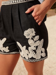 Noir/Blanc - Short de plage brodé - Image 6 of 10