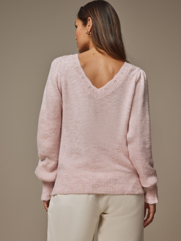 Laura Ashley Pullover mit Pointelle-Muster und V-Ausschnitt - Bild 2 von 8 Laura Ashley Pullover mit Pointelle-Muster und V-Ausschnitt - Bild 2 von 8