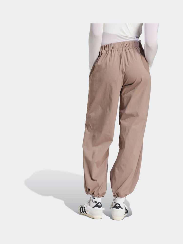 adidas Originals Brown Essential Parachute Joggers - Image 3 of 6