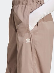 adidas Originals Brown Essential Parachute Joggers - Image 6 of 6