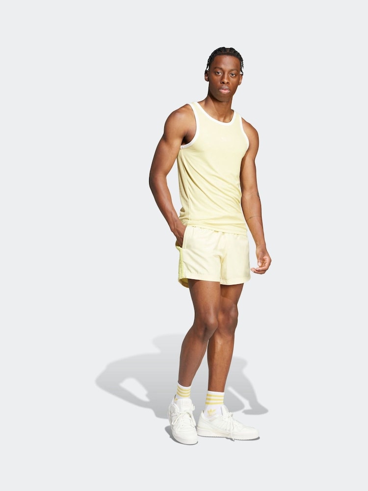 Jaune - adidas Short de bain Adicolor 3-Stripes 5 pouces - Image 3 of 4