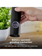 Tower Black Rechargeable Salt and Pepper Mill Set - Image 4 of 11