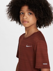 Ekipa rdeča - Trening majica Nike Dri-FIT Miler - Slika 3 iz 4