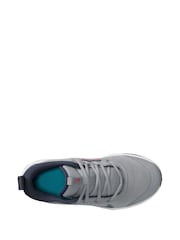 Nike Wolf Grey Blue Youth Omni Multi-Court Trainers - Image 3 of 4