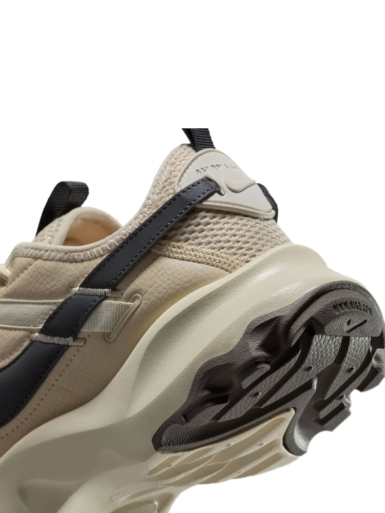 Nike Beige TC7900 Trainers - Image 11 of 11