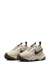 Nike Beige TC7900 Trainers - Image 5 of 11