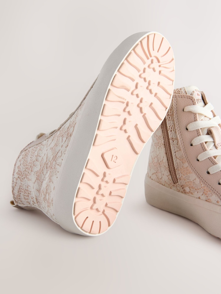 Pink, Spitze - Knöchelhoher Sneaker - Bild 5 von 5 Pink, Spitze - Knöchelhoher Sneaker - Bild 5 von 5