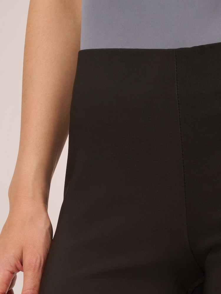 Adrianna Papell Solid Bi-Stretch Pull-On Black Trousers - صورة 6 من 6