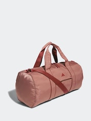 adidas Red Yoga Duffle Bag - Image 4 of 7